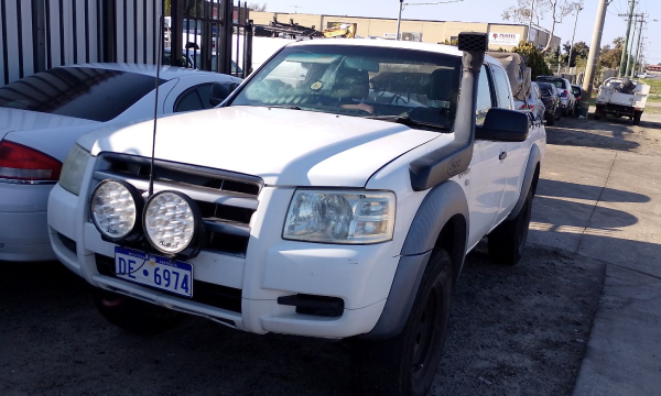 Free Towing and Cash for Your Vehicle (4)